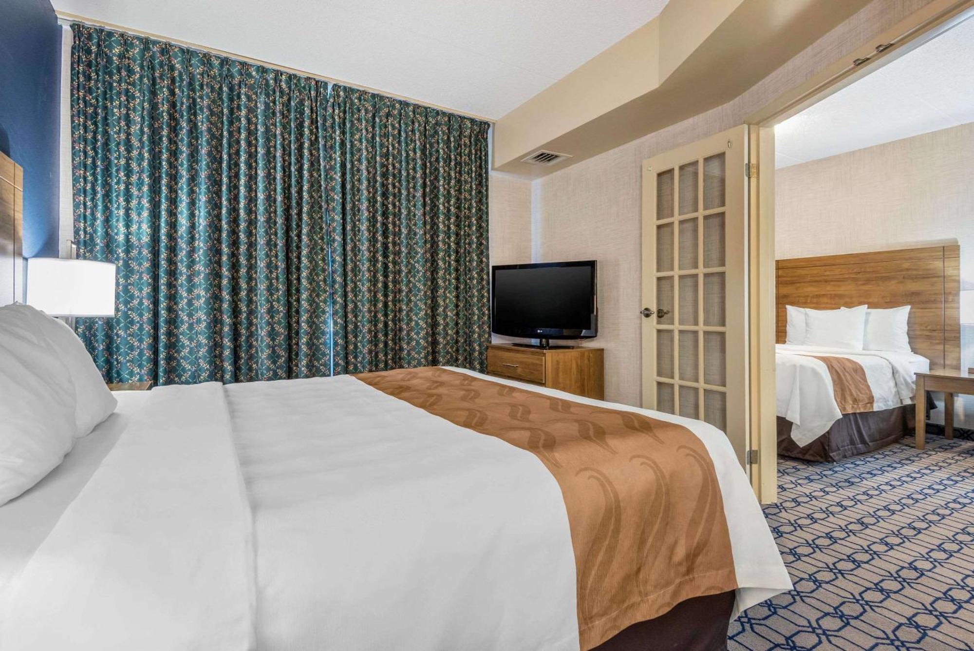 Quality Suites Whitby Eksteriør bilde