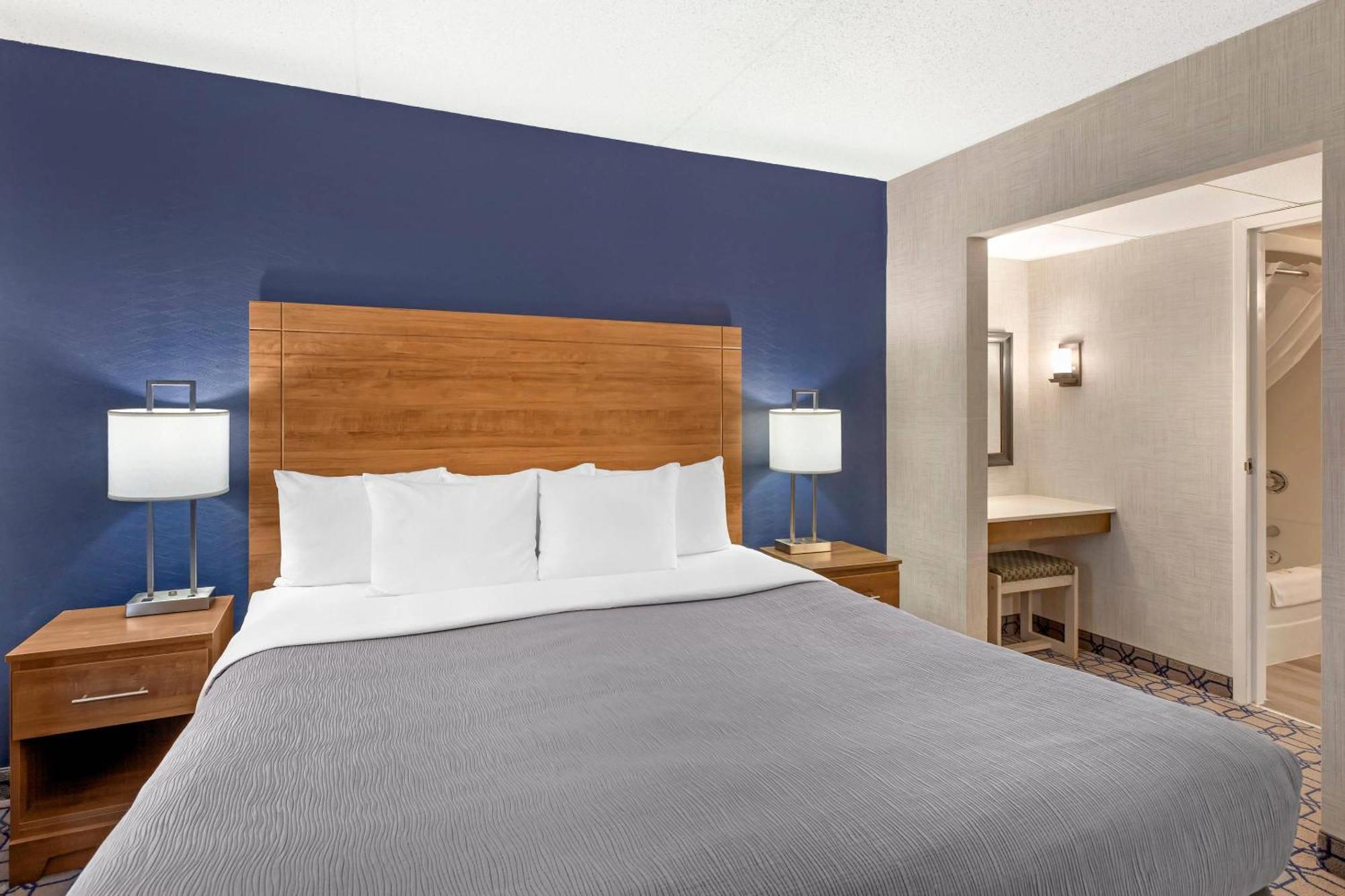 Quality Suites Whitby Eksteriør bilde