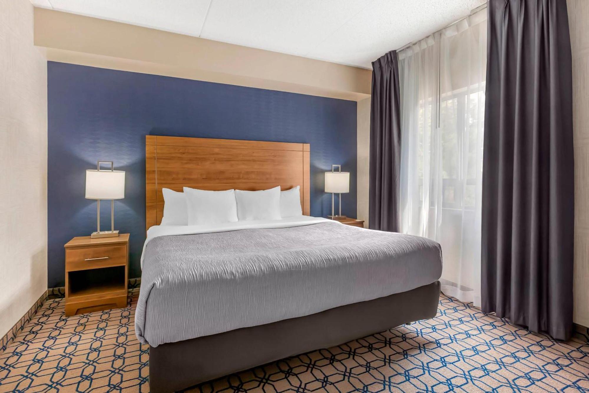 Quality Suites Whitby Eksteriør bilde