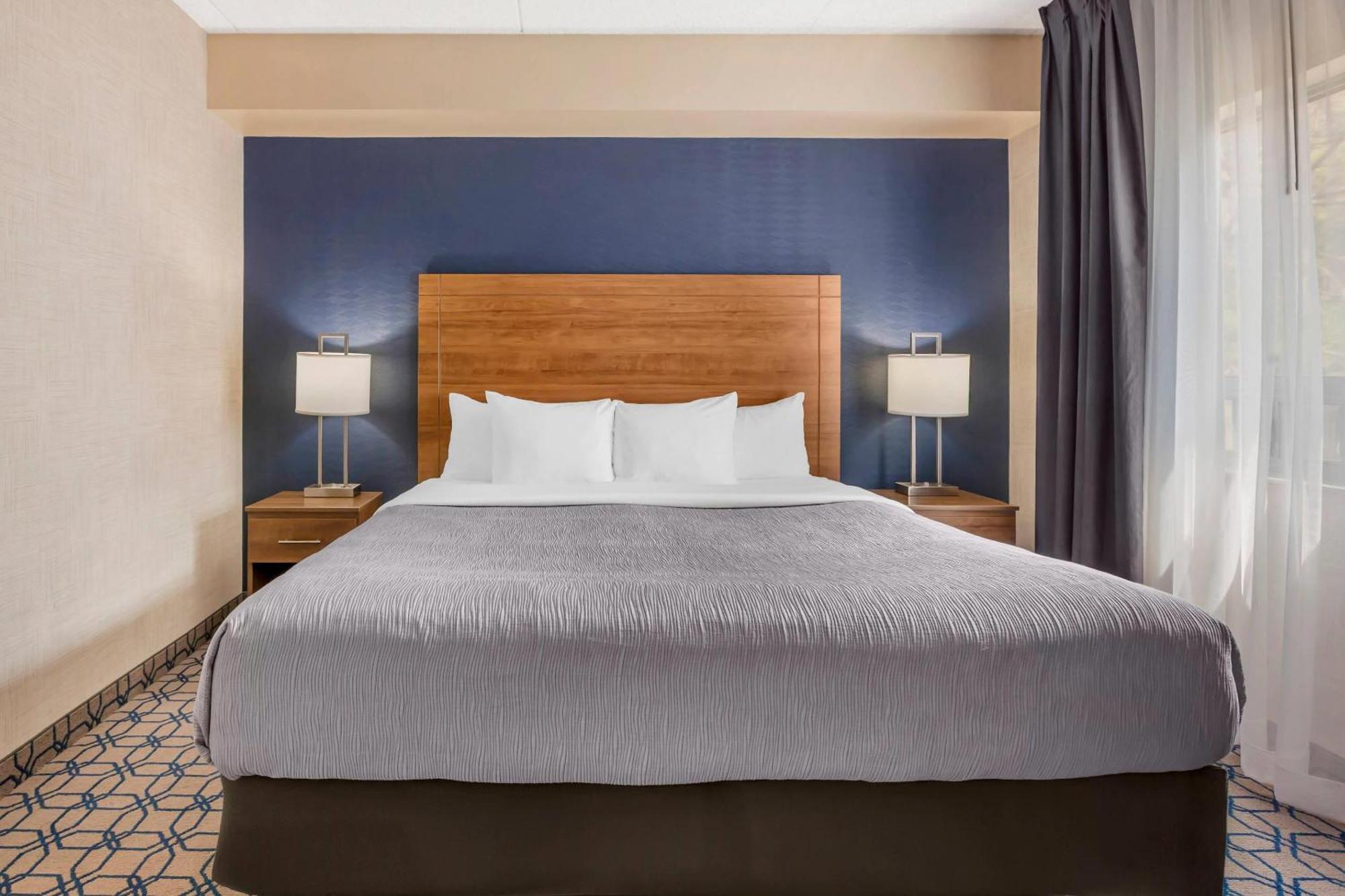 Quality Suites Whitby Eksteriør bilde