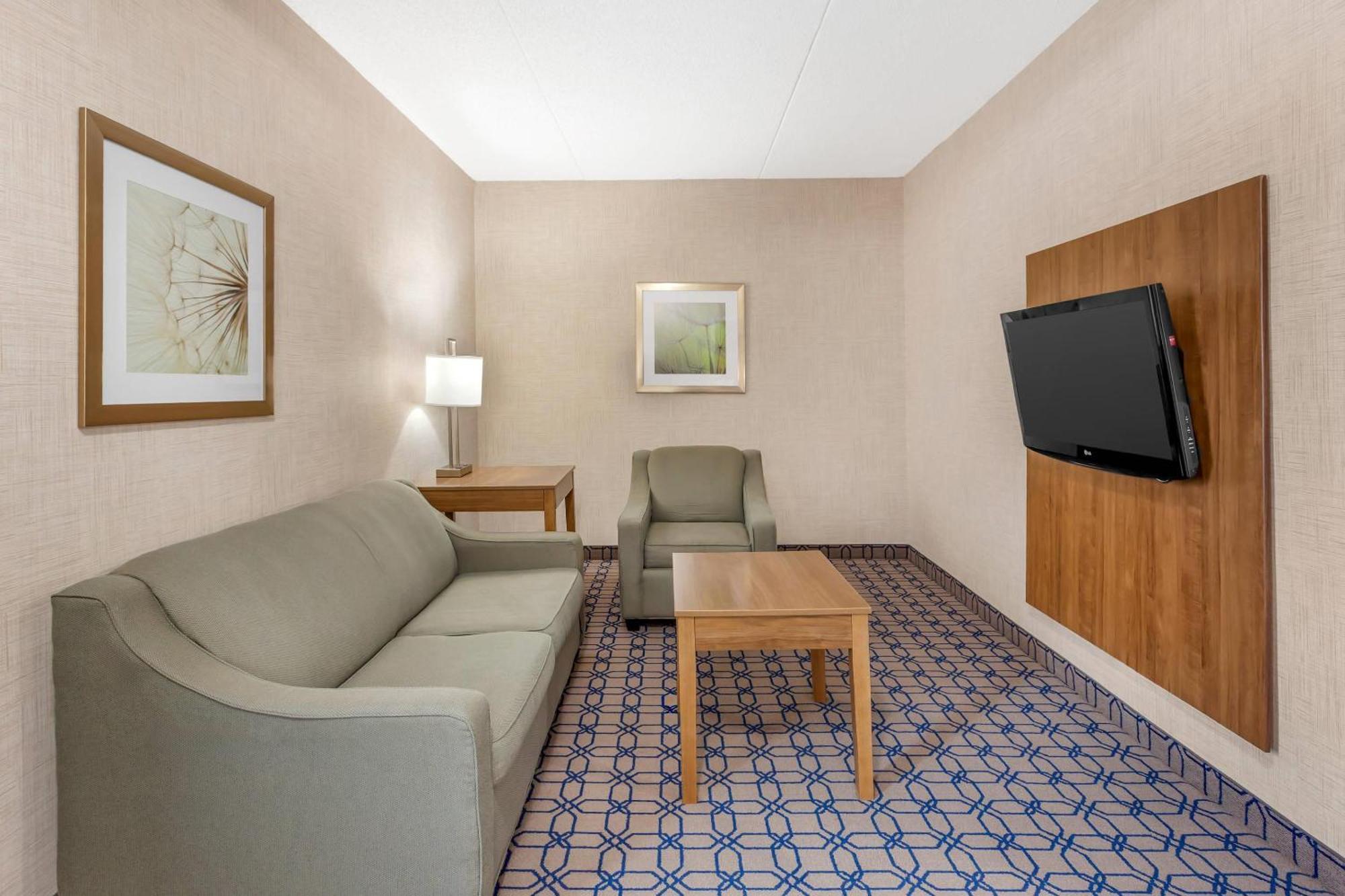 Quality Suites Whitby Eksteriør bilde